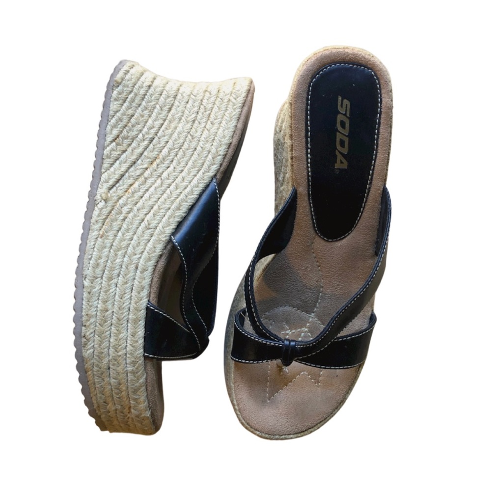 Vintage y2k platform sandals